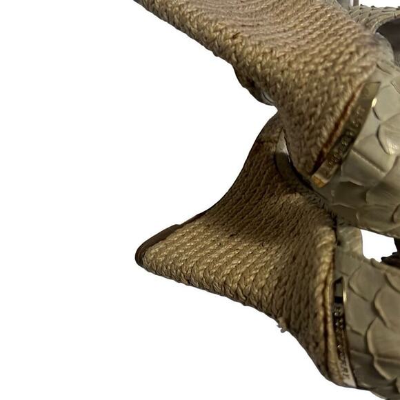 Burberry Womens Beige Tan Leather Snake Embossed Wedge Sandals Size 35 - Picture 5 of 10